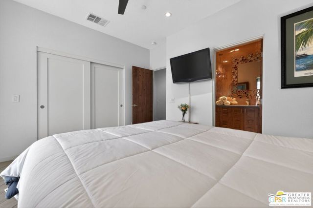 4935 Geary Way, Palm Springs, CA 92262