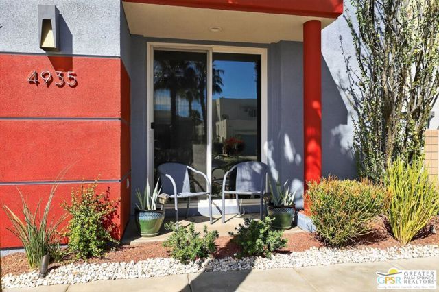 4935 Geary Way, Palm Springs, CA 92262