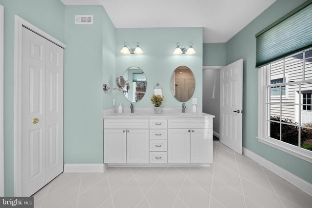 6712 BUGLECALL PL, Gainesville, VA 20155