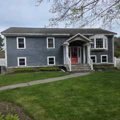 81 Crane Avenue South 1, Taunton, MA 02780
