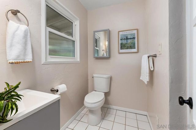 4331 Corinth St, San Diego, CA 92115