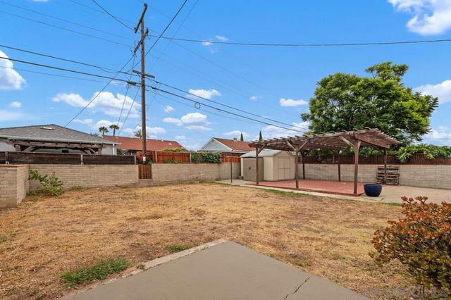 4331 Corinth St, San Diego, CA 92115