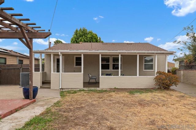 4331 Corinth St, San Diego, CA 92115