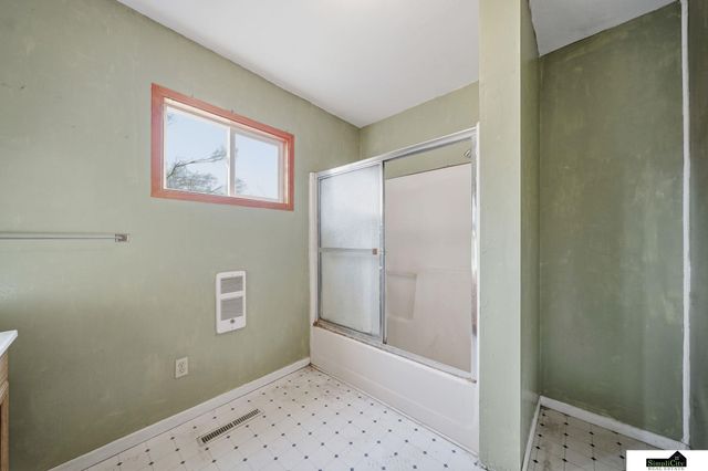 3932 Saint Marys Avenue, Lincoln, NE 68502