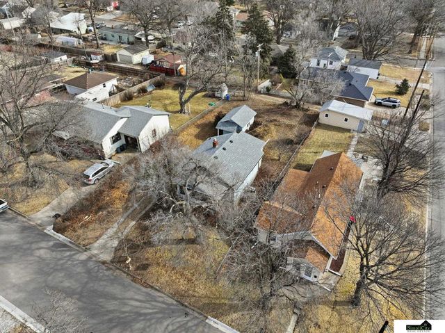 3932 Saint Marys Avenue, Lincoln, NE 68502