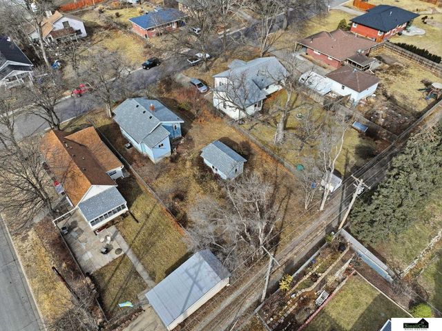 3932 Saint Marys Avenue, Lincoln, NE 68502