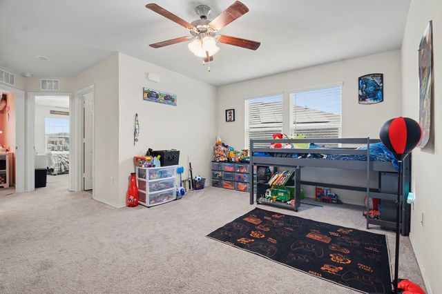 608 Vicksburg Drive, Van Alstyne, TX 75495