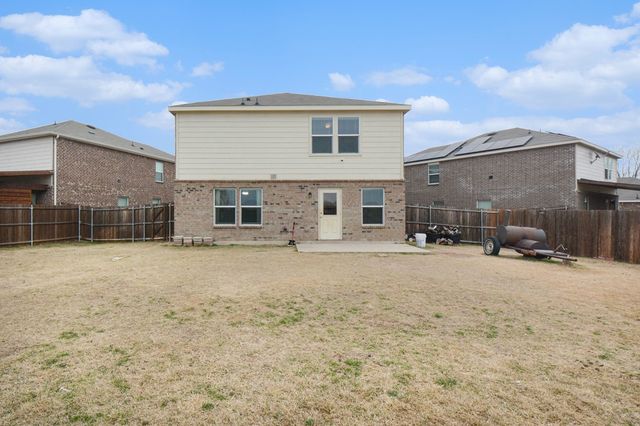 608 Vicksburg Drive, Van Alstyne, TX 75495