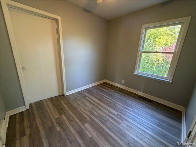 3320 Leith Street, Flint, MI 48506