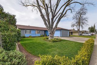 865 Locust Avenue, Manteca, CA 95337
