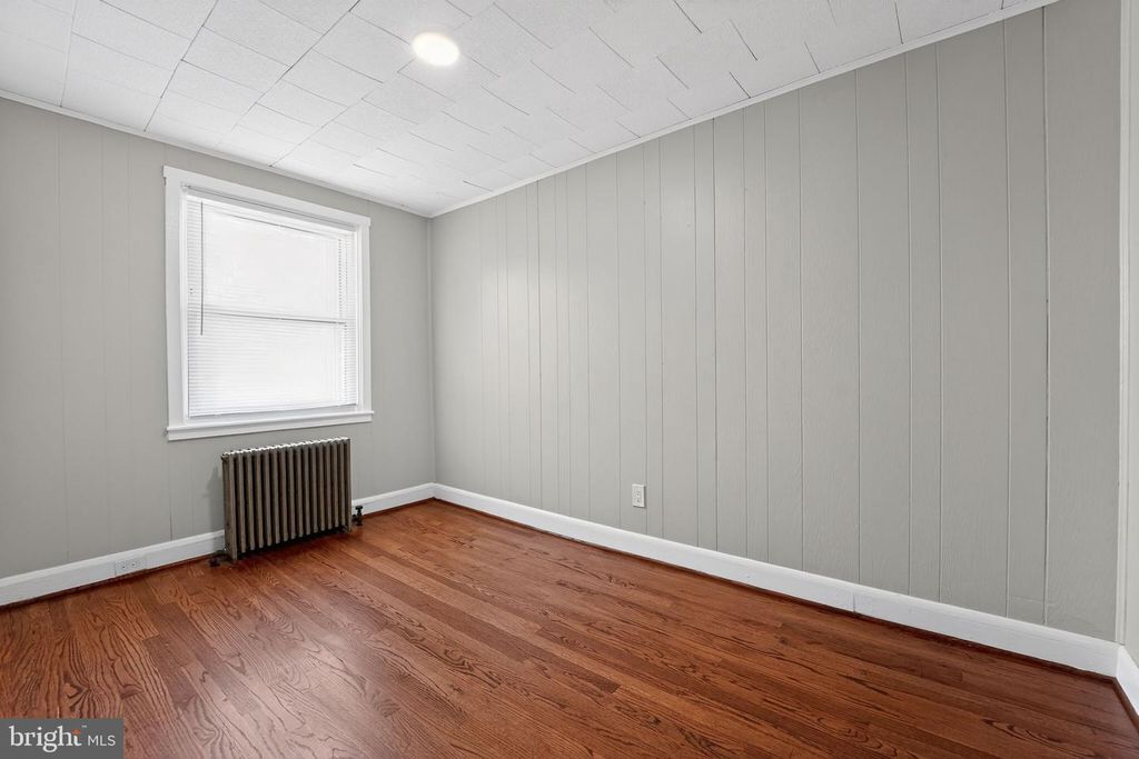 Image 20 of property listing at 1018 W 43RD ST, Baltimore, MD 21211