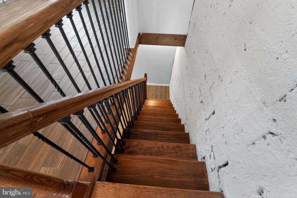 Image 24 of property listing at 1018 W 43RD ST, Baltimore, MD 21211
