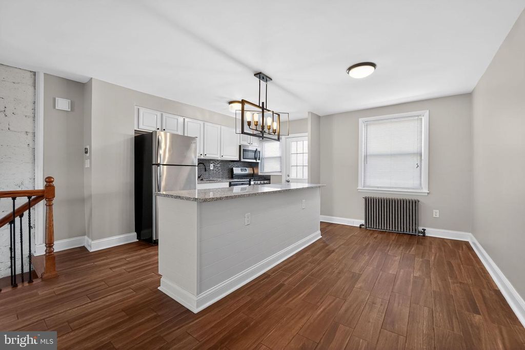 Image 8 of property listing at 1018 W 43RD ST, Baltimore, MD 21211