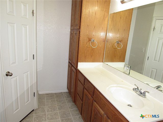 65 Bluebonnet Loop, Belton, TX 76513