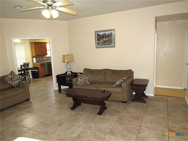 65 Bluebonnet Loop, Belton, TX 76513