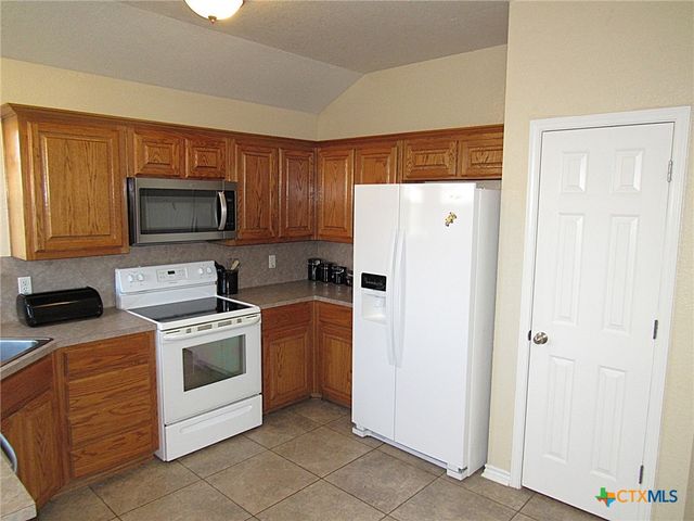 65 Bluebonnet Loop, Belton, TX 76513