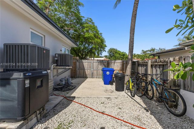 800 NE 72nd Street, Miami, FL 33138