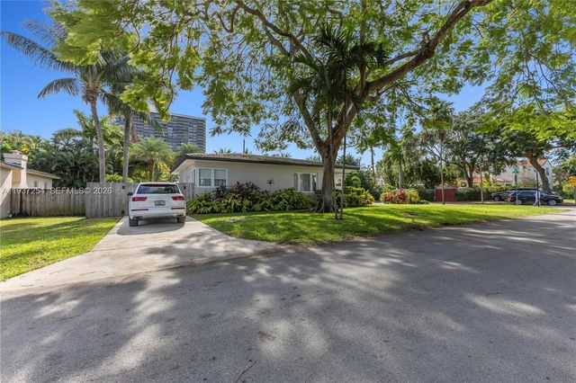 800 NE 72nd Street, Miami, FL 33138