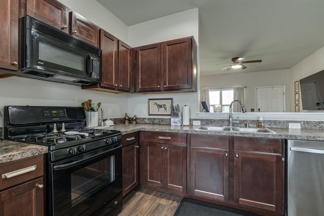 1805 Schooner Road, El Reno, OK 73036