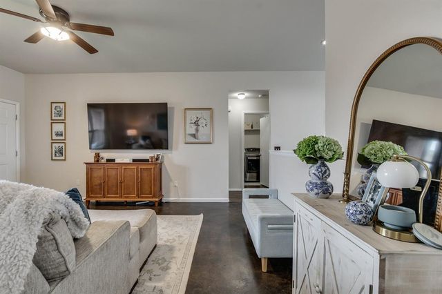 1805 Schooner Road, El Reno, OK 73036