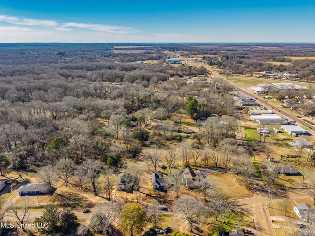 210 Eureka Street, Batesville, MS 38606