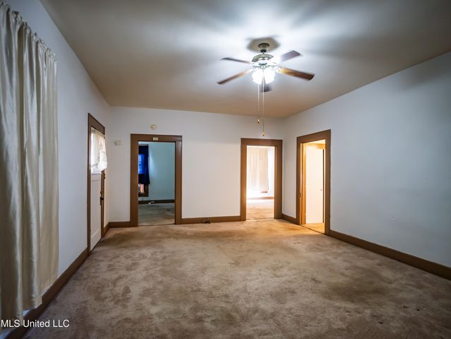 210 Eureka Street, Batesville, MS 38606