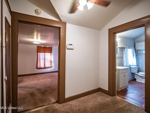 210 Eureka Street, Batesville, MS 38606