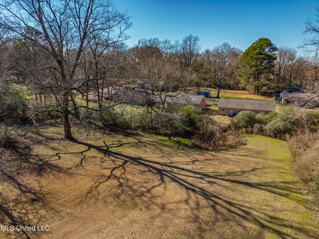 210 Eureka Street, Batesville, MS 38606