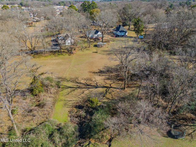 210 Eureka Street, Batesville, MS 38606
