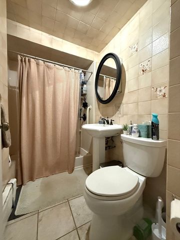 263 Powder House Blvd. 1, Somerville, MA 02144