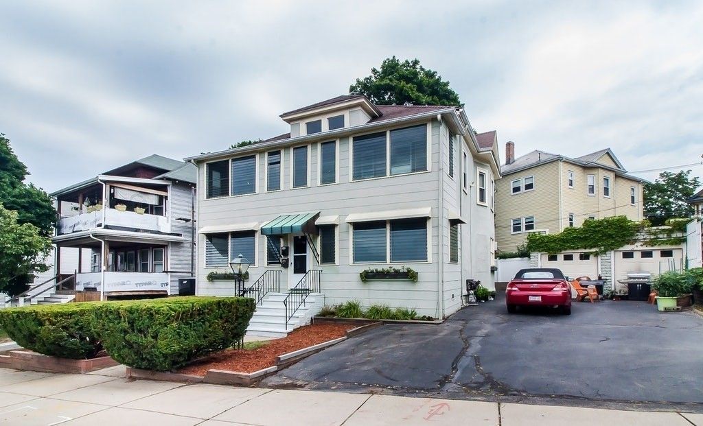 263 Powder House Blvd. 1, Somerville, MA 02144