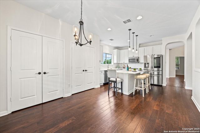 1215 Andover Bay, San Antonio, TX 78258