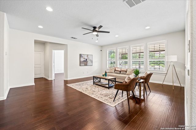 1215 Andover Bay, San Antonio, TX 78258