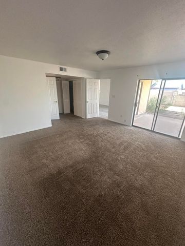 429 Victor Lane SE, Rio Rancho, NM 87124