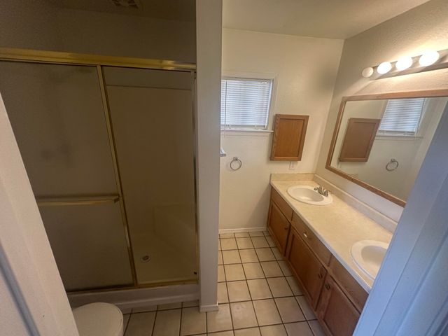 429 Victor Lane SE, Rio Rancho, NM 87124