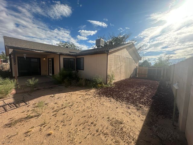 429 Victor Lane SE, Rio Rancho, NM 87124