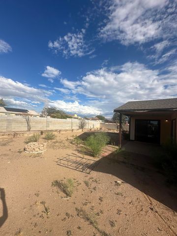429 Victor Lane SE, Rio Rancho, NM 87124