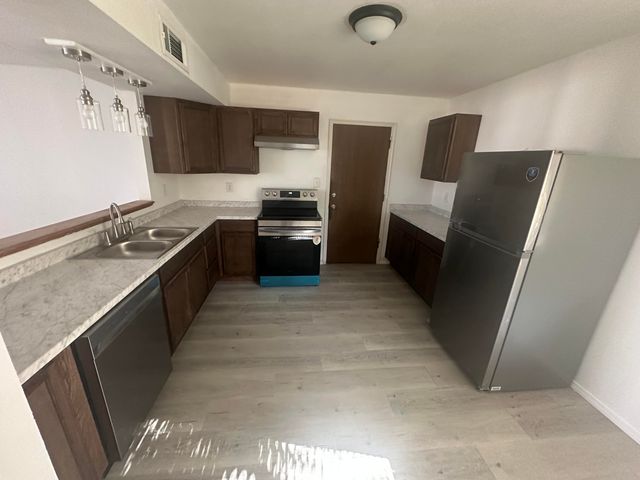 429 Victor Lane SE, Rio Rancho, NM 87124