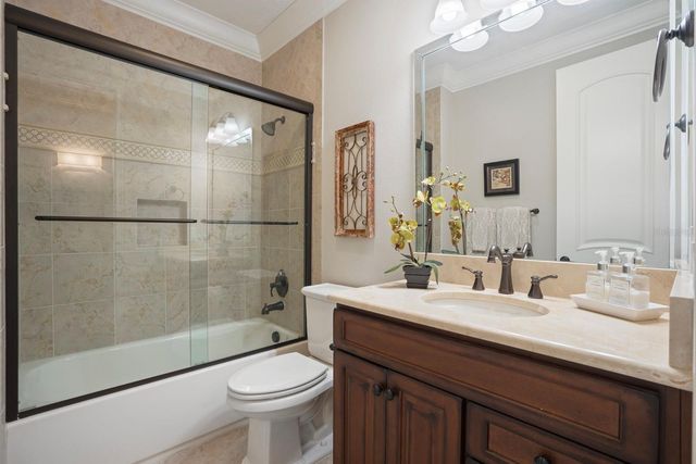 1735 FOSS AVENUE, Orlando, FL 32814