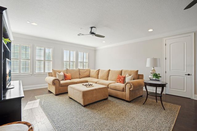 1735 FOSS AVENUE, Orlando, FL 32814