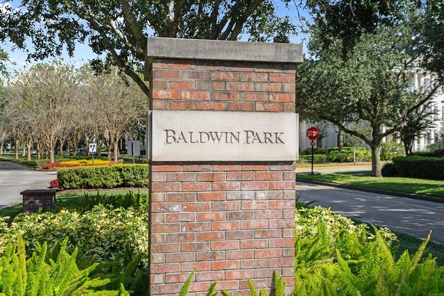1735 FOSS AVENUE, Orlando, FL 32814