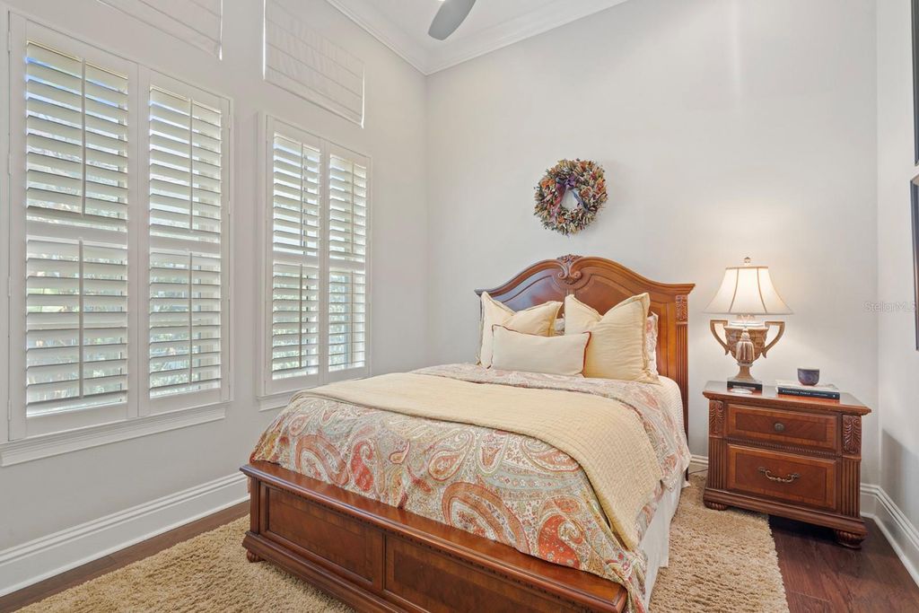 Image 24 of property listing at 1735 FOSS AVENUE, Orlando, FL 32814