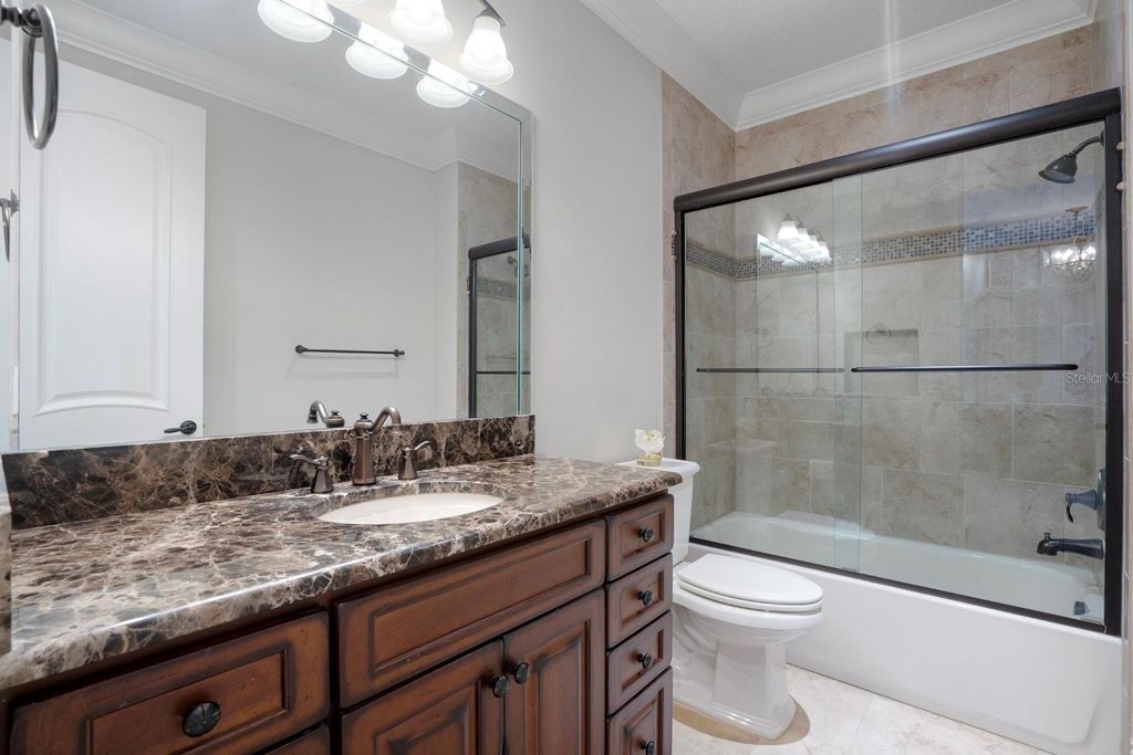 Image 32 of property listing at 1735 FOSS AVENUE, Orlando, FL 32814