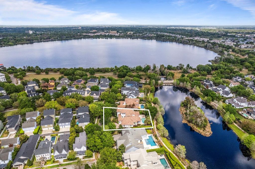 Image 45 of property listing at 1735 FOSS AVENUE, Orlando, FL 32814