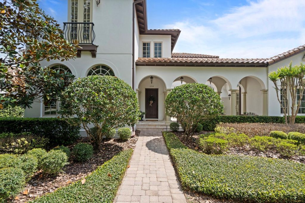 Image 8 of property listing at 1735 FOSS AVENUE, Orlando, FL 32814