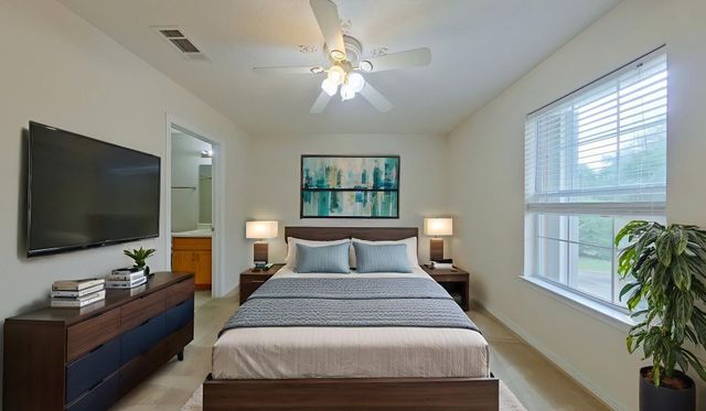 117 Jeff Drive, Crestview, FL 32536