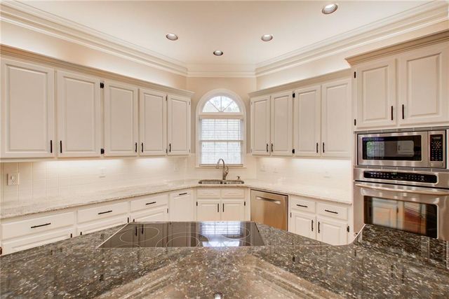 940 Waters Reach Court, Alpharetta, GA 30022