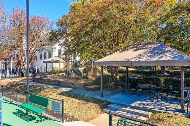 940 Waters Reach Court, Alpharetta, GA 30022