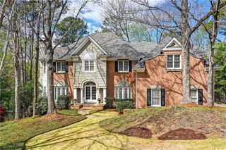 940 Waters Reach Court, Alpharetta, GA 30022