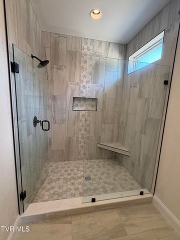 3061 Sawgrass Drive, Jonesborough, TN 37659